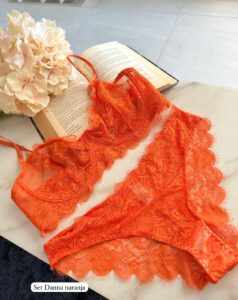 set danna naranja