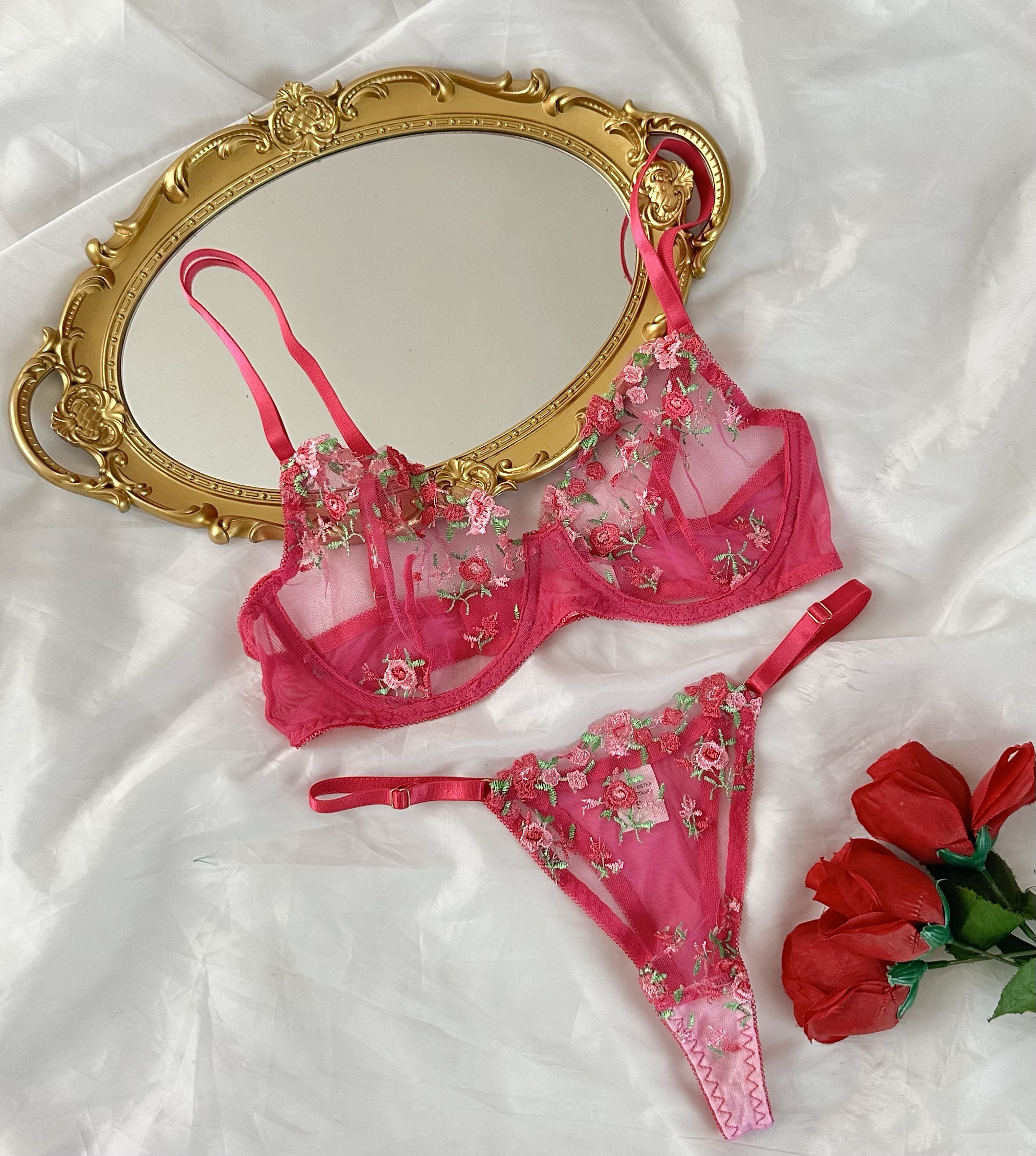 Set Delia Rosa 💓 – Lencería, Ropa Interior y Accesorios en México